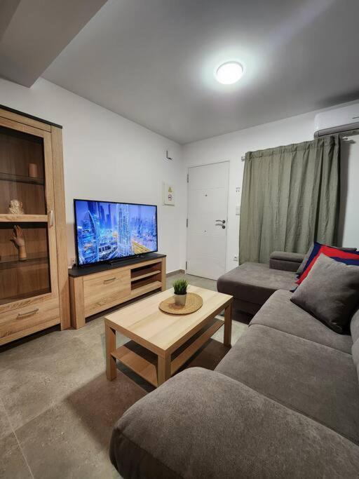 Piso De Diseno Elche Apartment Exterior photo