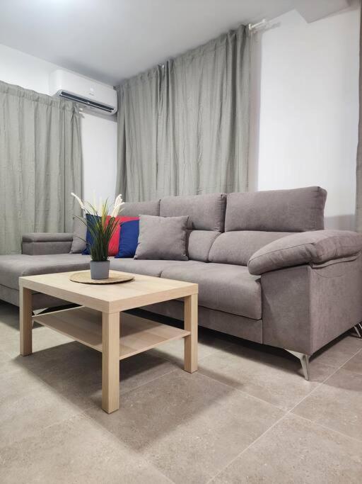 Piso De Diseno Elche Apartment Exterior photo